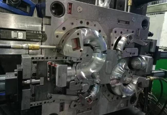 Moldeo por inyección Lsr